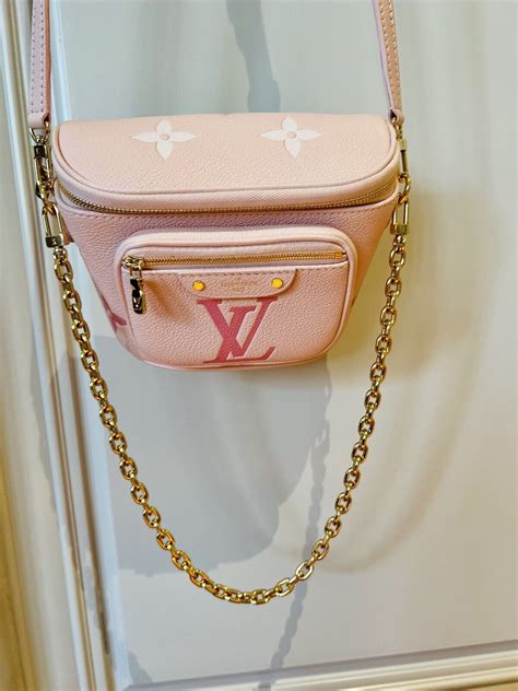 louis vuitton bum bag 2023